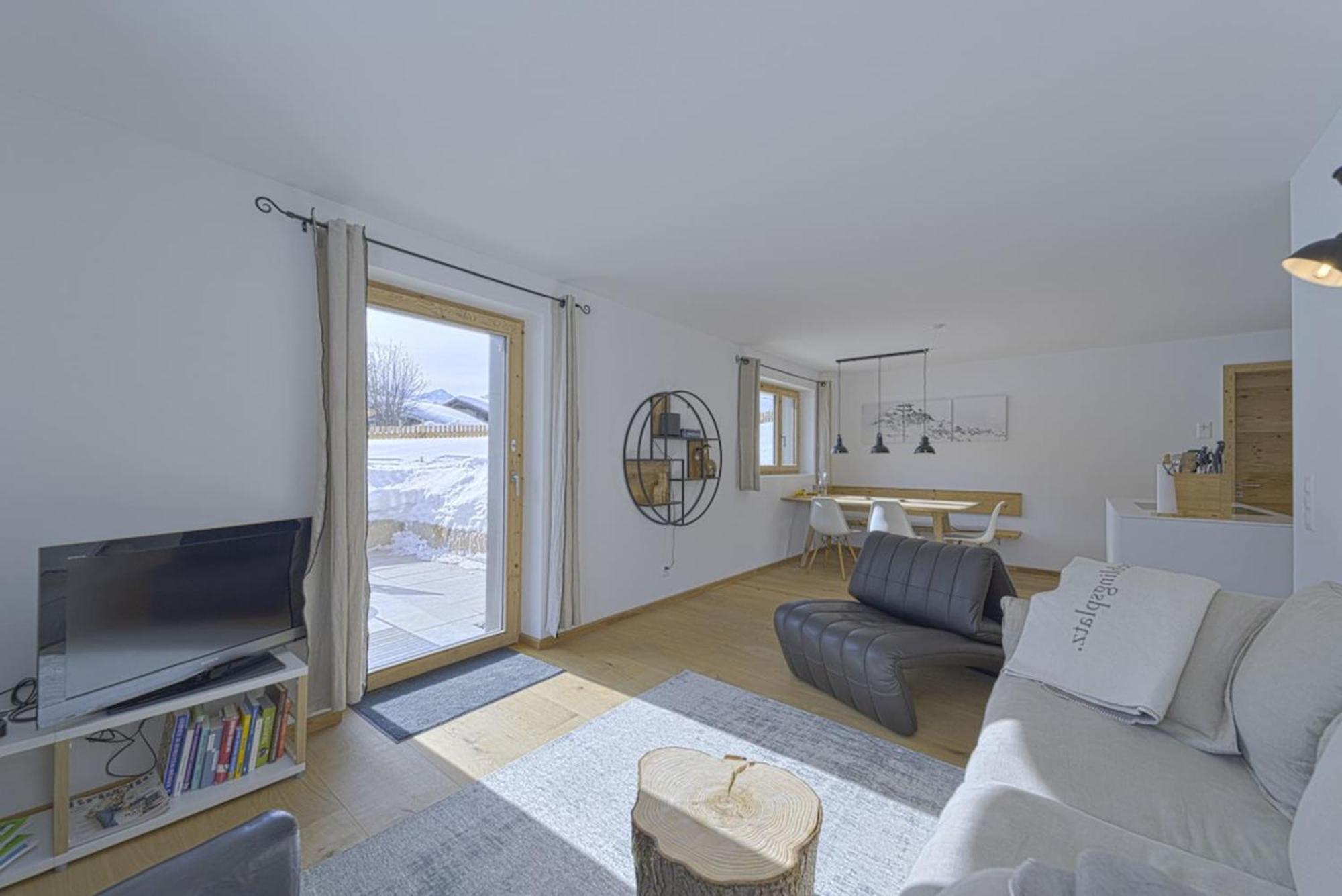Chesa Muntanella - Apartment Samedan